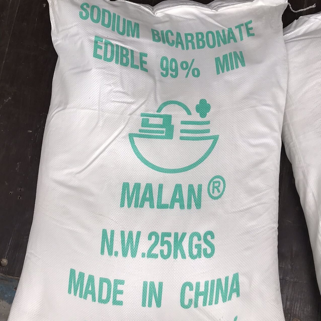 Food Grade/Feed Grade Sodium Bicarbonate for Animal/Poultry Consumption