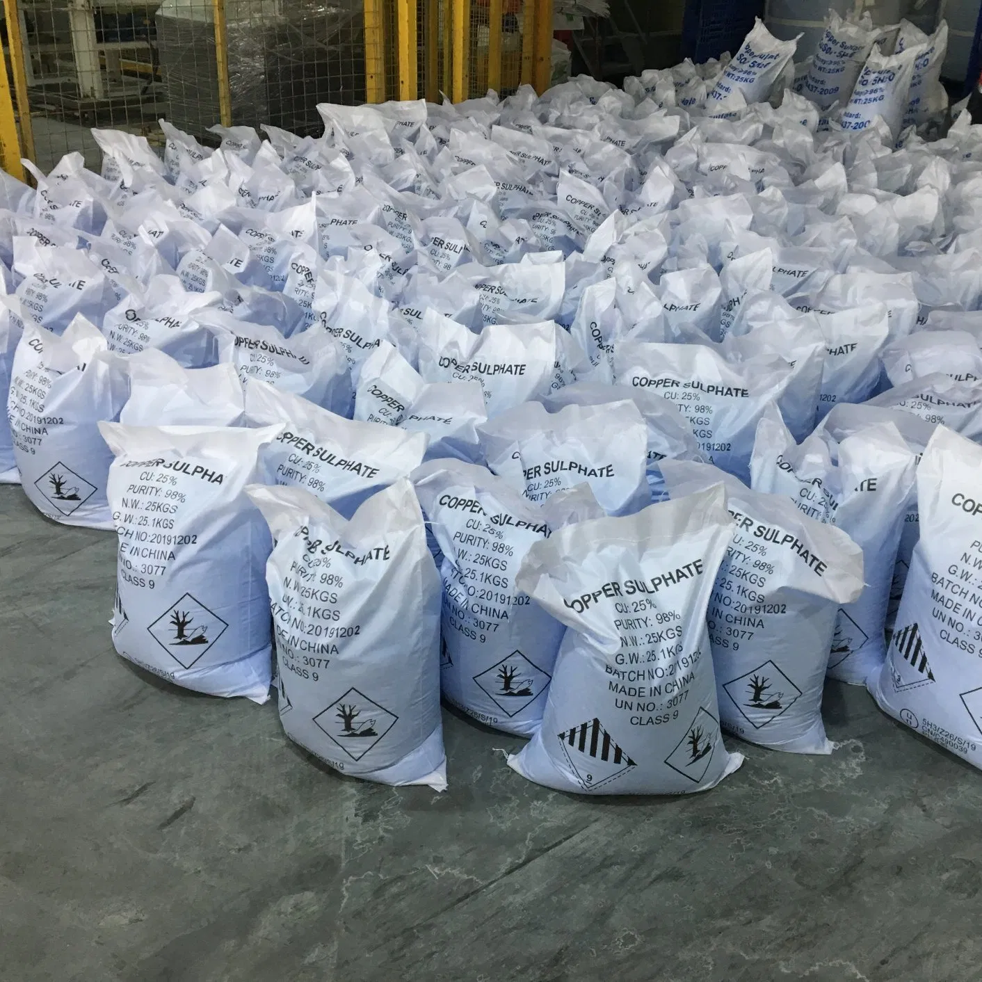 Blue Powder Feed Grade CAS 7758-98-7 Industrial Pentahydrate Crystal Copper Sulfate