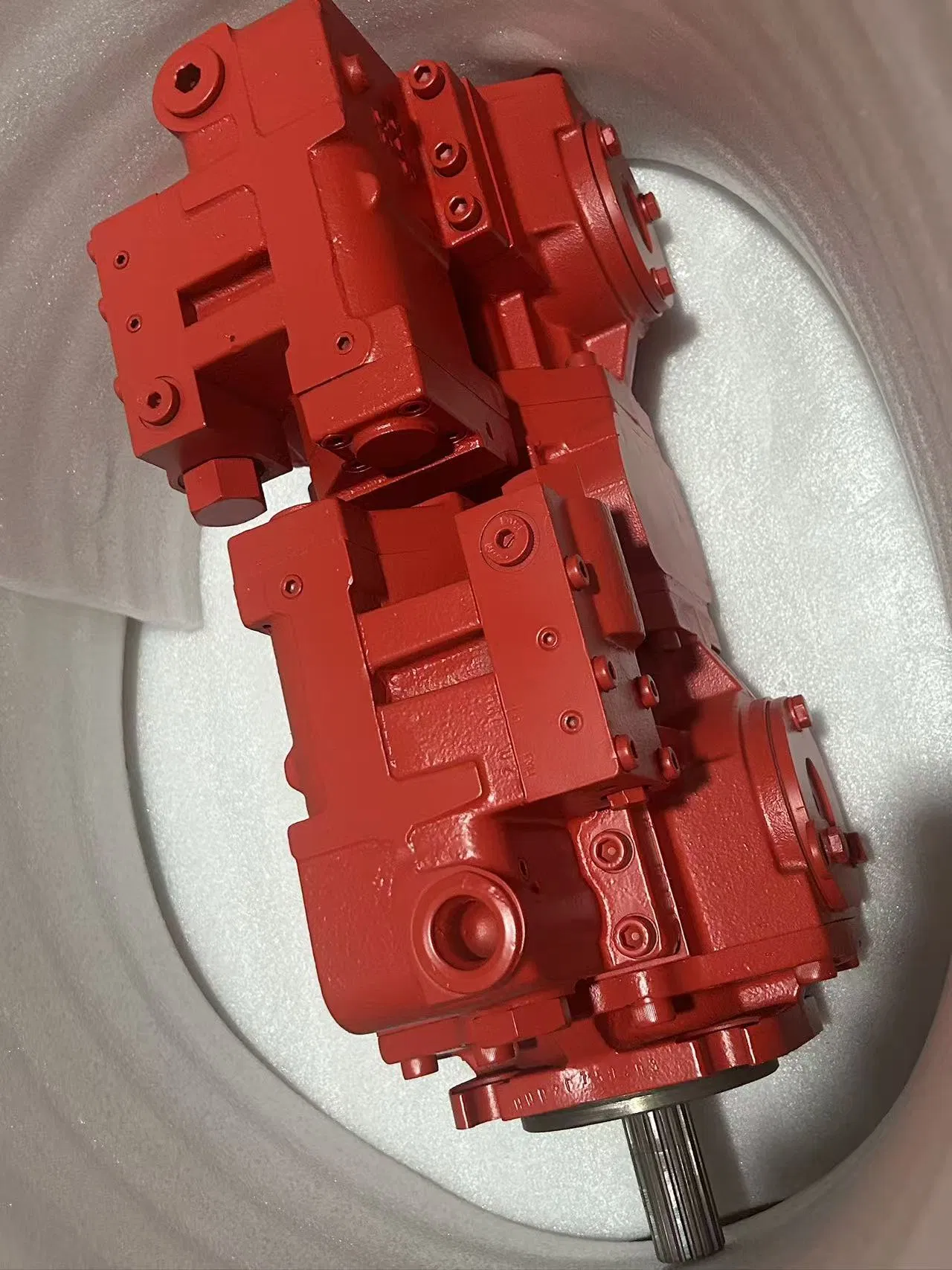 E. P. C. Hydraulic Tank Assembly with Advanced Piping System 56b-43-12401