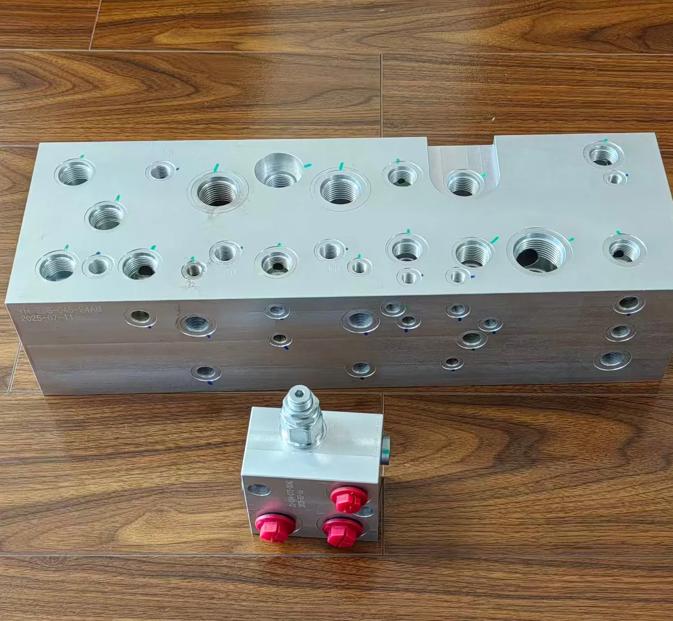 High-Quality Hydraulic Valve Assembly for Versatile Machinery Hydraulic Systems