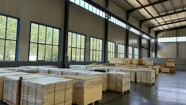 Purple Horn hydraulic motor for industrial drive systems