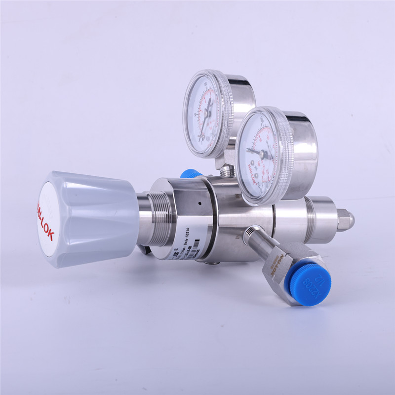 Nailok 1/4'' Dual Stage High-Pressure Regulator with Gauge for Gas Air and Hydraulic System