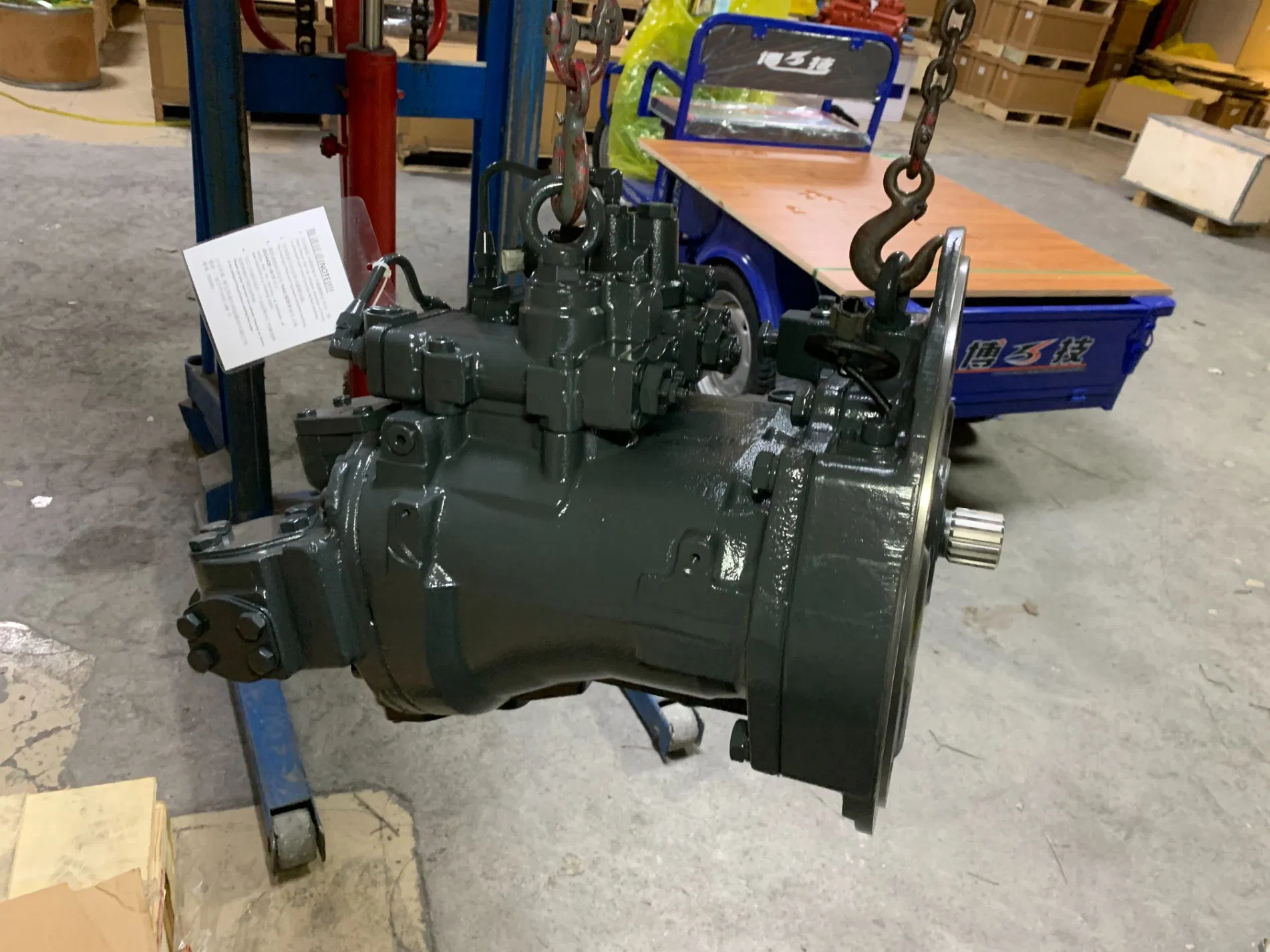 Hpv102 9195235 Hydraulic Piston Pump Main Pump for Hitachi Ex200-5 Ex220-5 Ex270-5 Excavator Hydraulic Pump