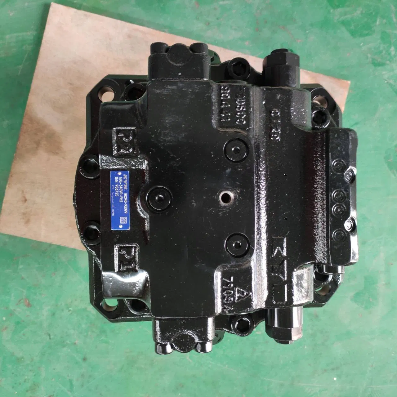 21n-60-34100 Final Drive Travel Motor for PC1250-8 Excavator Original Construction Machinery Parts