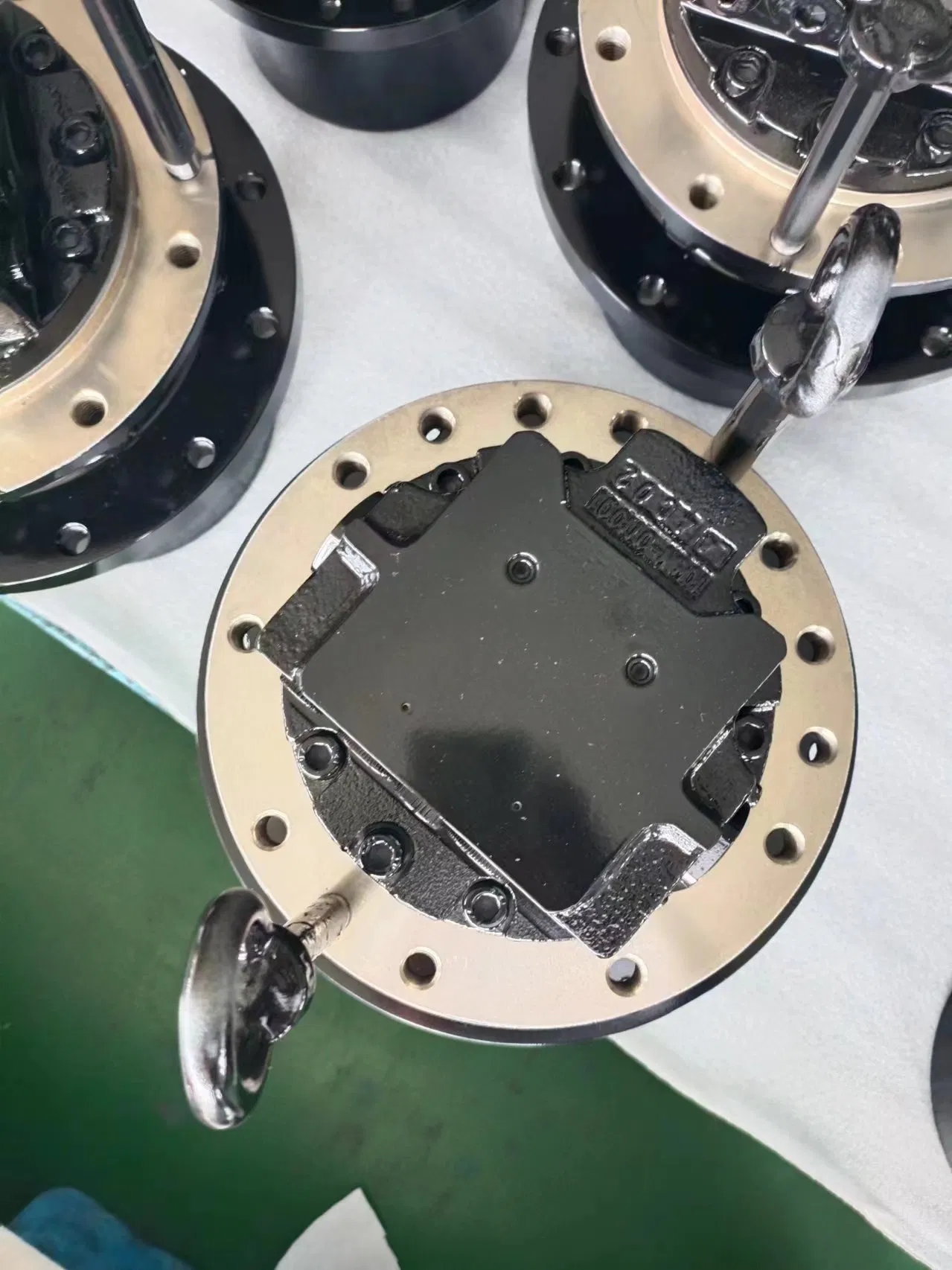 OEM Nabtesco GM06 Quality Travel Motor for 5ton-6ton Drilling Rigs and Excavators