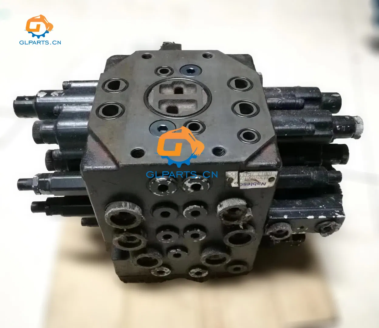Mini Excavator Parts, Sk60sr Sk70sr Excavator Distribution Valve /Hydraulic Control Valve/Distributor for Kobelco