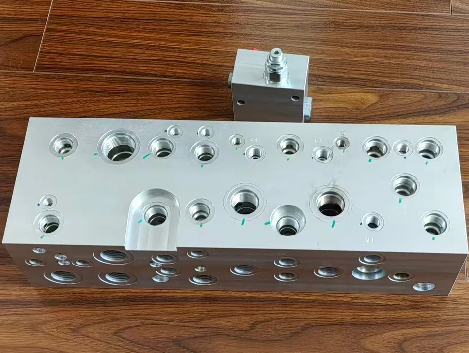 Hydraulic Valve Assembly