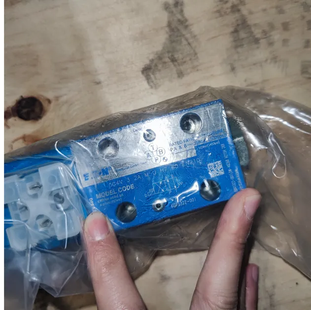 Hydraulic Solenoid Valve Detail 2