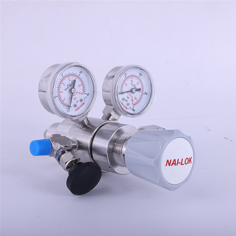 Nailok 1/4'' Dual Stage High-Pressure Regulator with Gauge for Gas Air and Hydraulic System