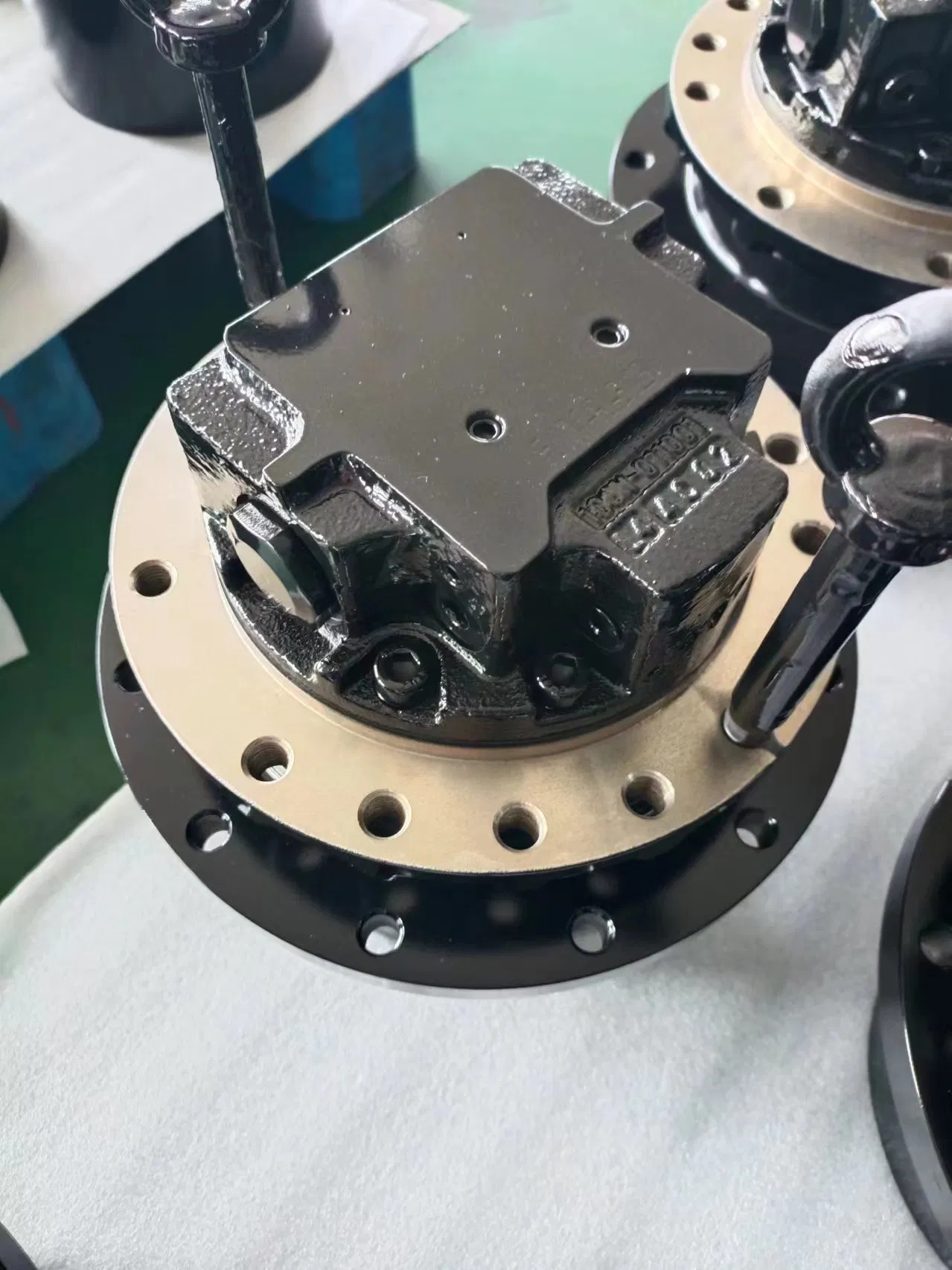 OEM Nabtesco GM06 Quality Travel Motor for 5ton-6ton Drilling Rigs and Excavators