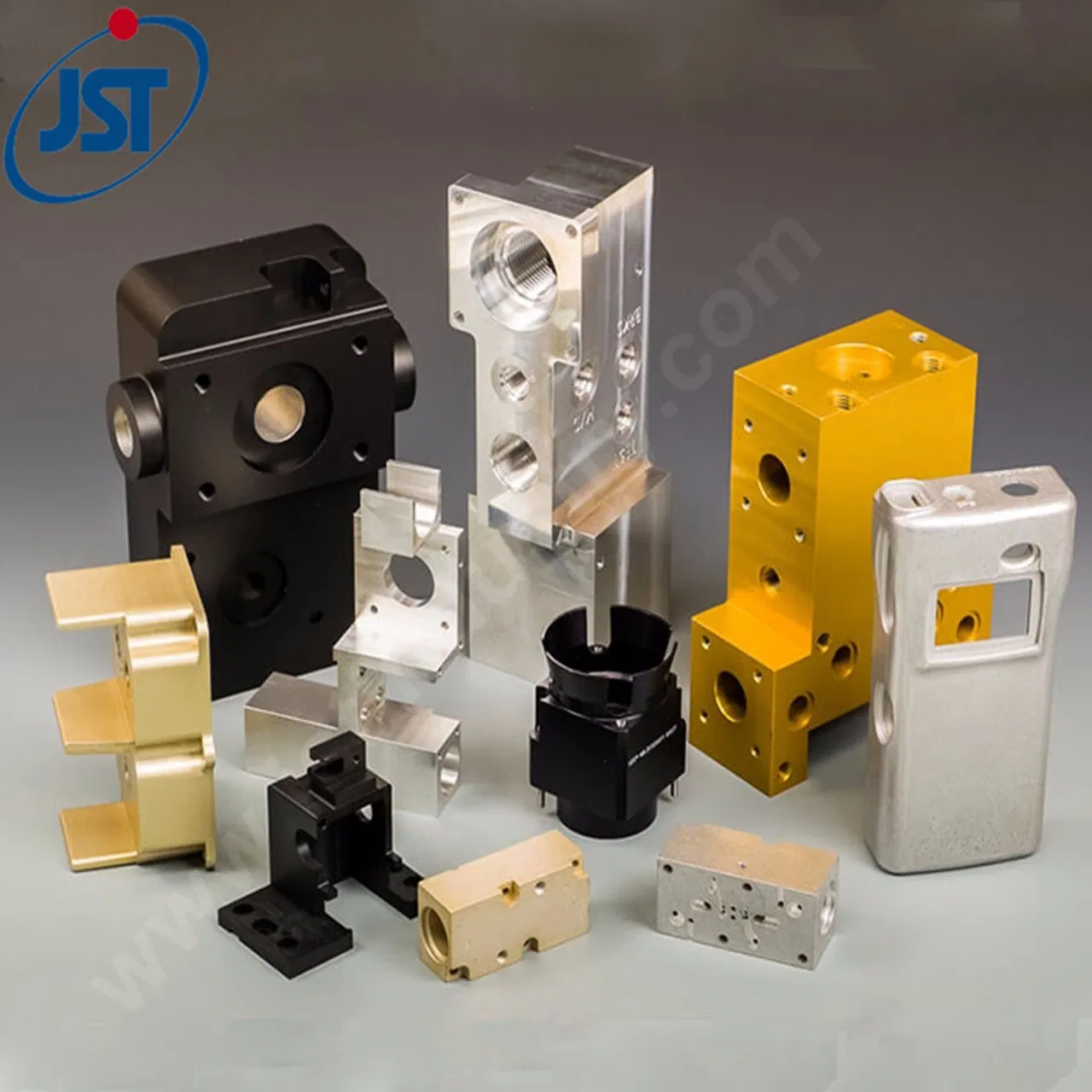 Customized Machining Aluminum Water Pump Hydraulic/Pneumatic Valve Manifold Block