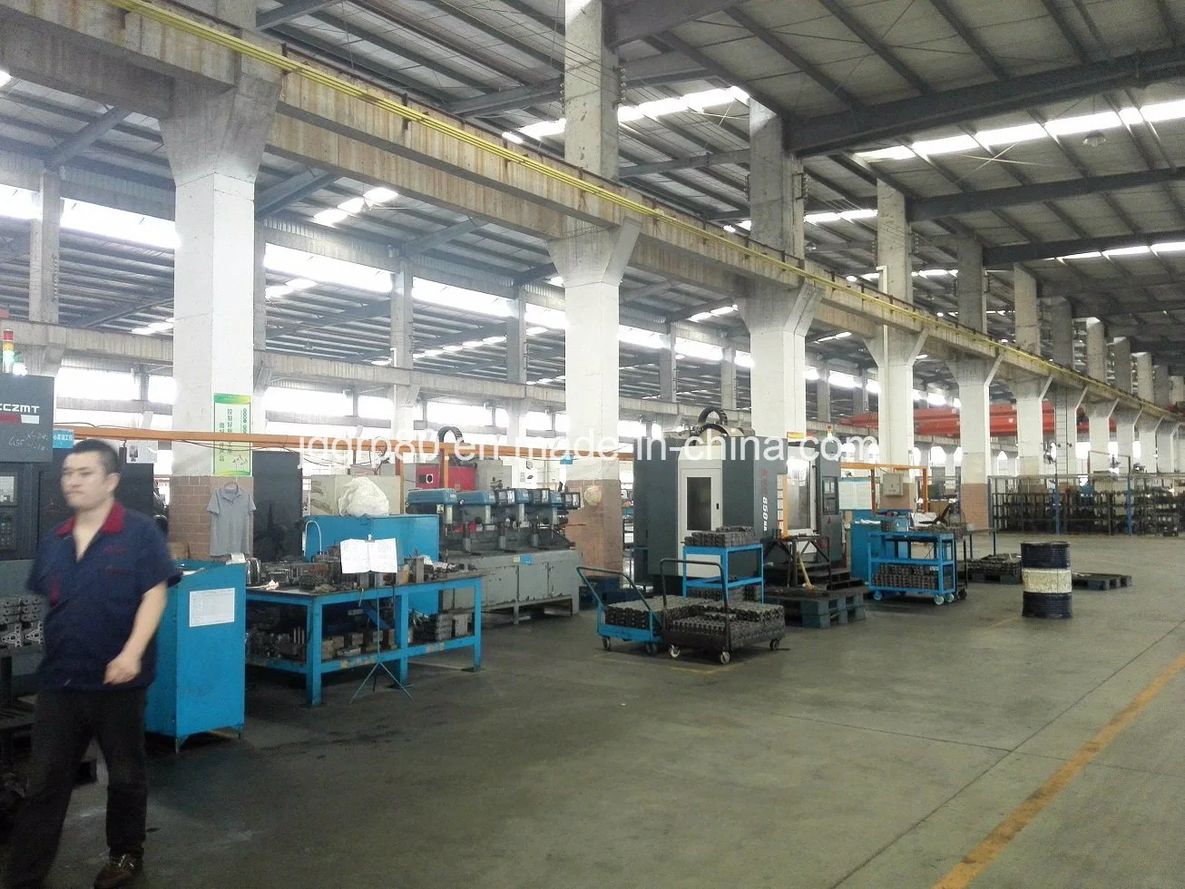 Monoblock Sectional Type Hydraulic Distribution Valve Electric-Hydraulic Control Manual Operated Proportional Hydraulic Directional Control Valve