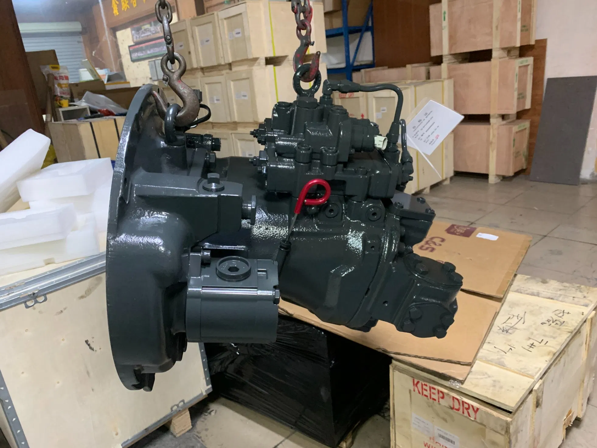 Hpv102 9195235 Hydraulic Piston Pump Main Pump for Hitachi Ex200-5 Ex220-5 Ex270-5 Excavator Hydraulic Pump