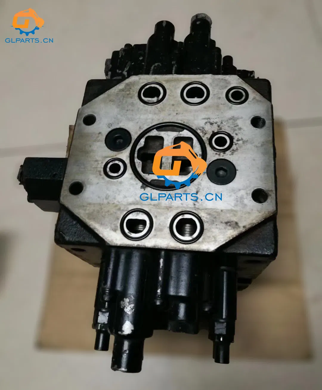 Mini Excavator Parts, Sk60sr Sk70sr Excavator Distribution Valve /Hydraulic Control Valve/Distributor for Kobelco