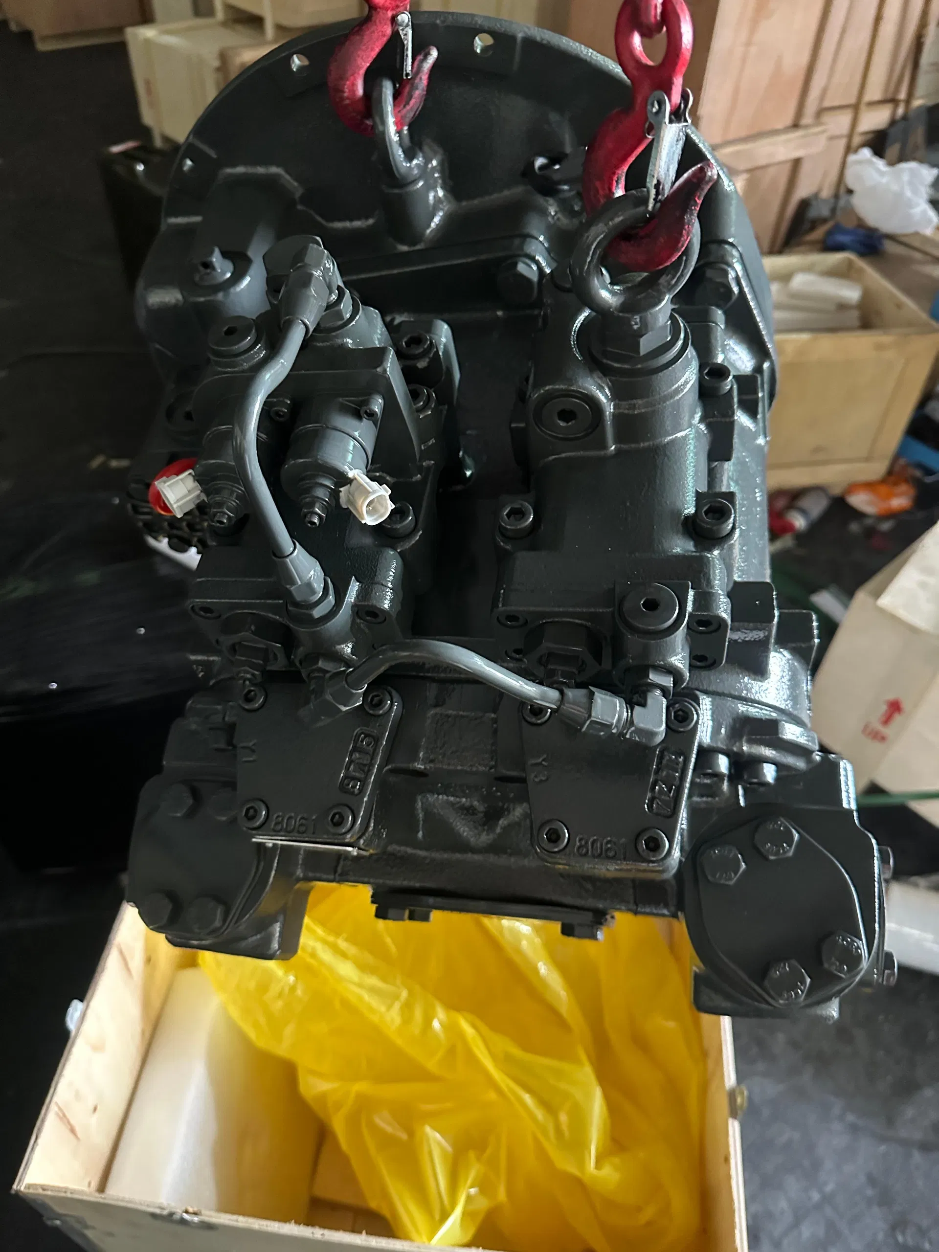 Hydraulic Main Pump 2