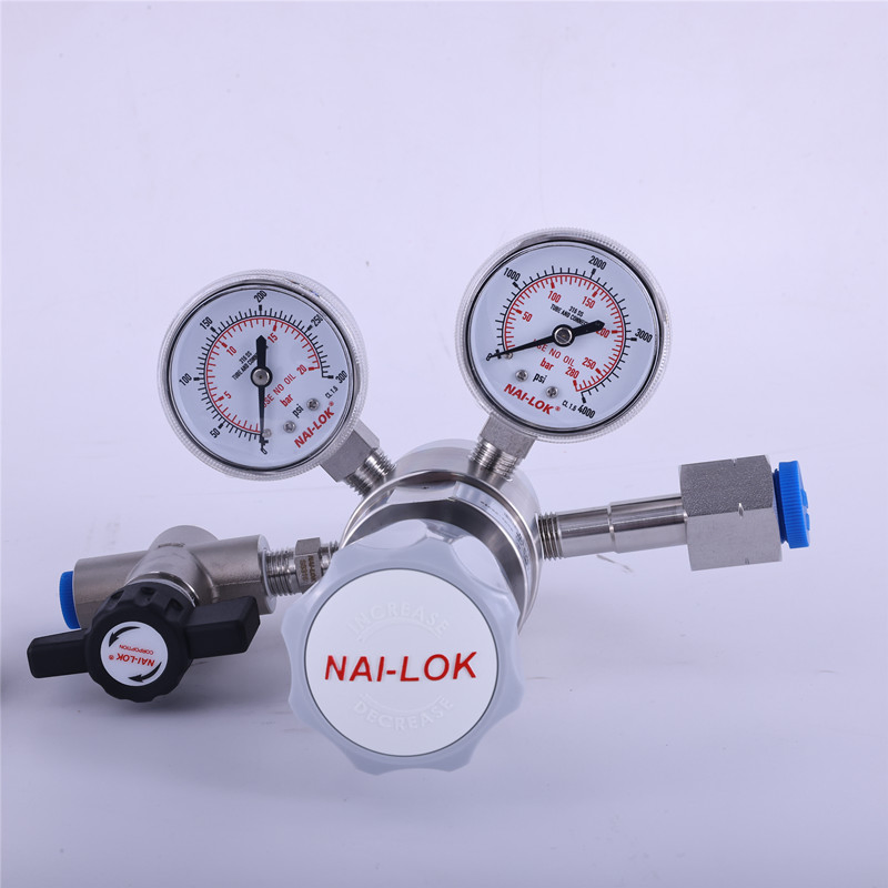 Nailok 1/4'' Dual Stage High-Pressure Regulator with Gauge for Gas Air and Hydraulic System