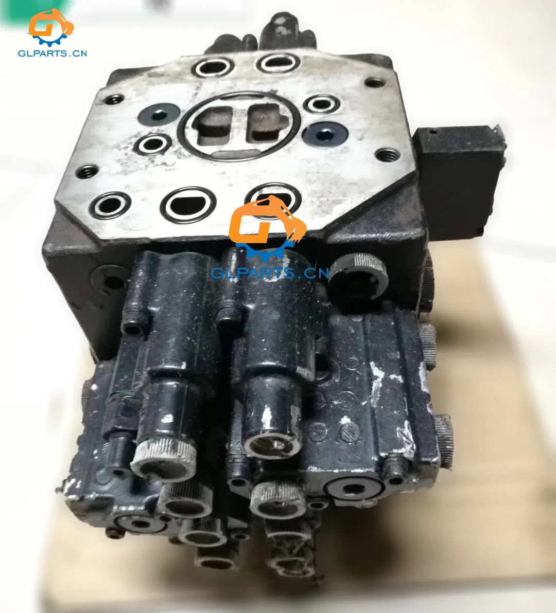 Mini Excavator Parts, Sk60sr Sk70sr Excavator Distribution Valve /Hydraulic Control Valve/Distributor for Kobelco