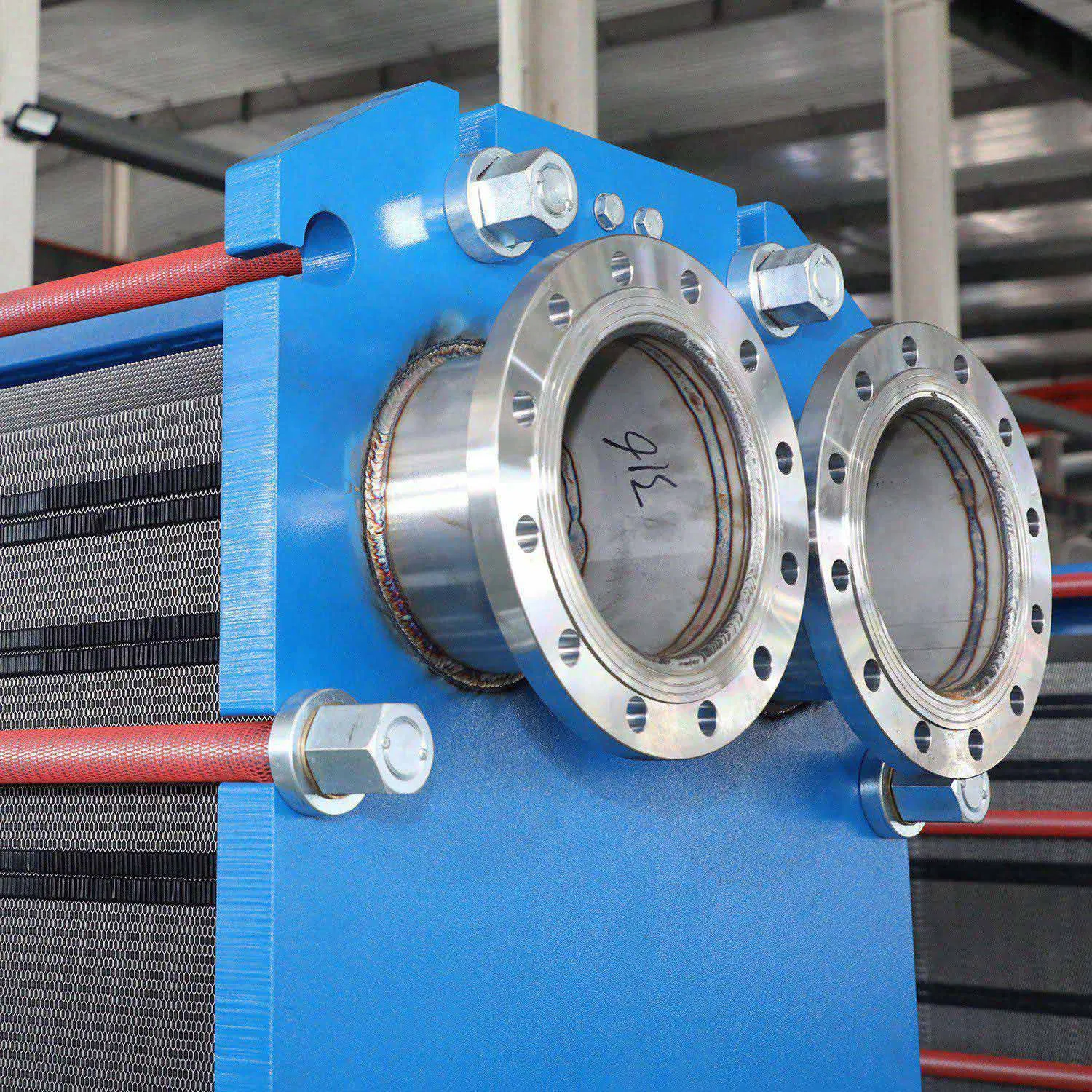 Premium Custom Hydraulic Oil Cooler in Elegant Wooden Case