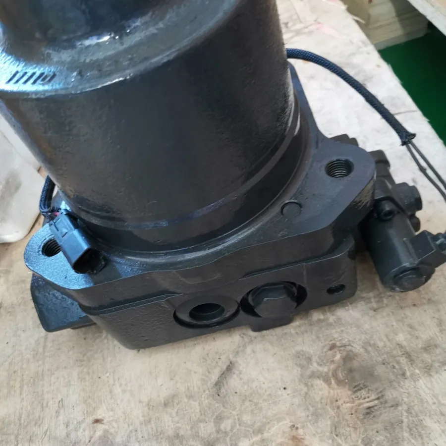 Hydraulic Main Pump Detail