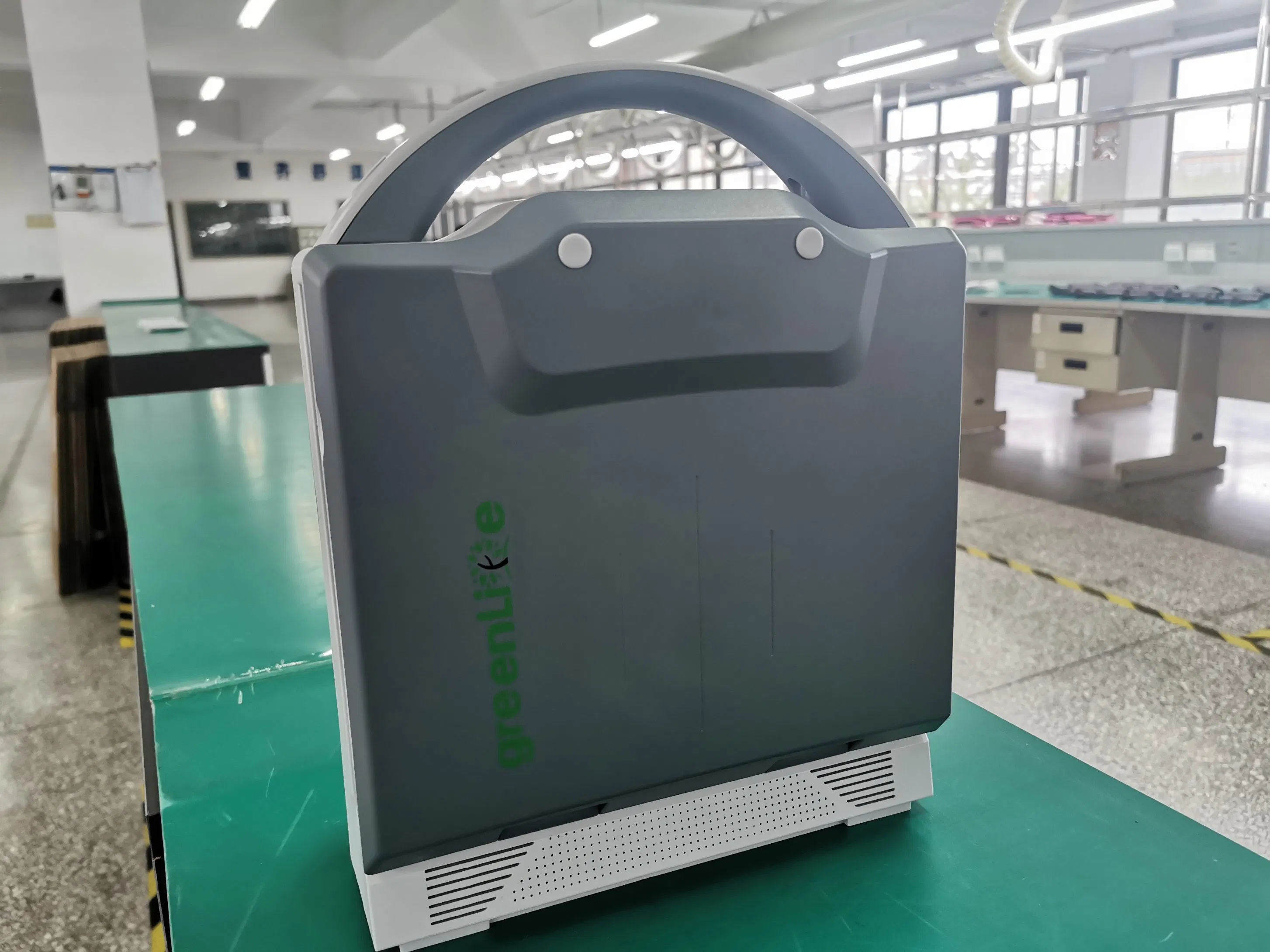 2025 PT-5600 Uso Humano Escáner Ultrasónico Portátil en Blanco y Negro 2D Máquina de Ultrasonido