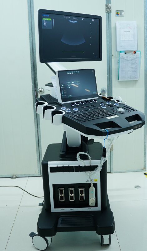 Aplicaciones completas máquina de ultrasonido sistema Doppler color alta resolución