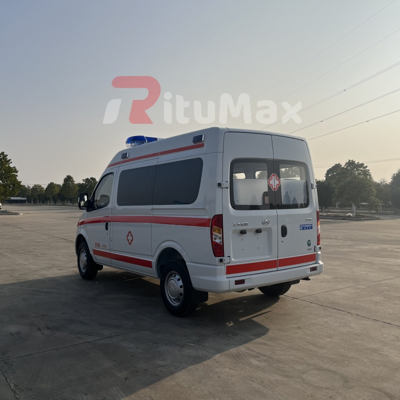 Heavy Duty 12 Ton Boom Truck for Reliable Construction Needs