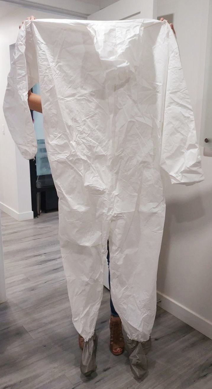 White Polypropylene Nonwoven Fabric Waterproof Safety Non Woven SMS Microporous Protection PPE Suit Disposable Suit Coverall