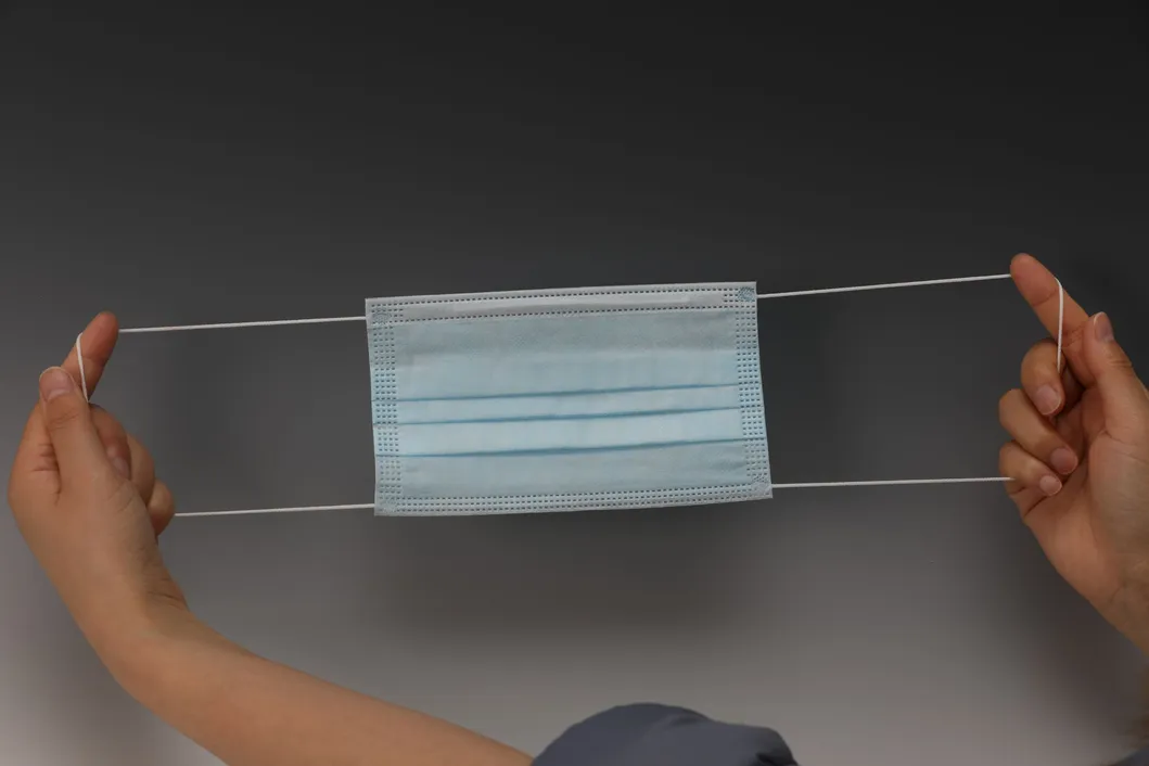 Disposable Face Mask Detail 1