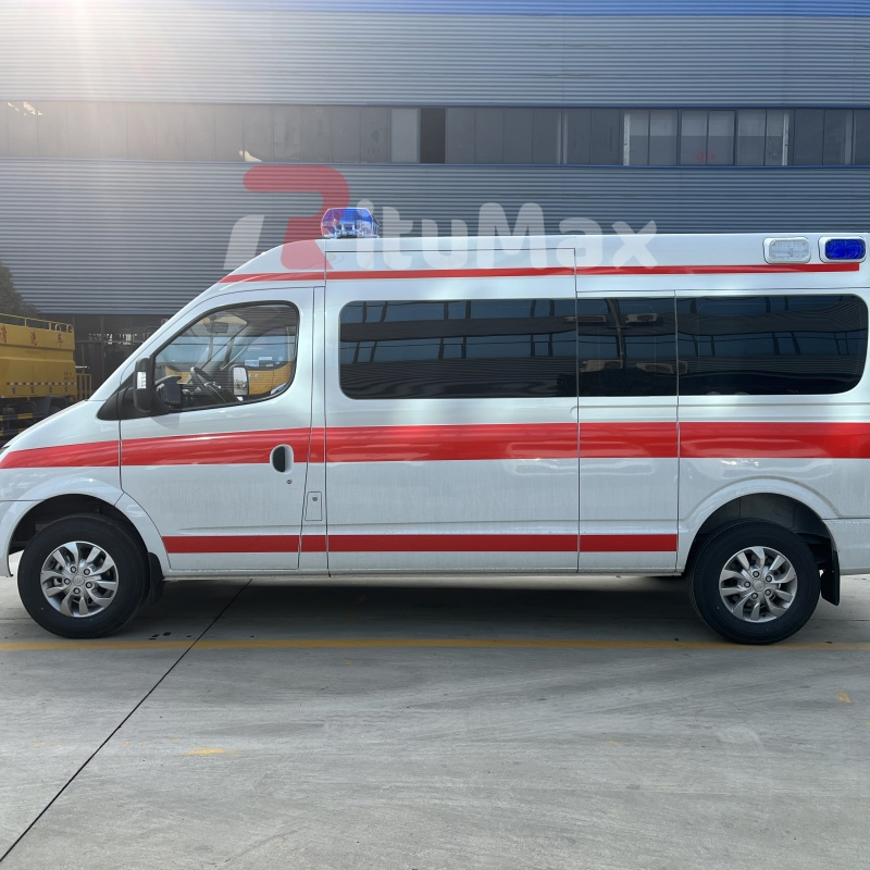 Heavy Duty 12 Ton Boom Truck for Reliable Construction Needs