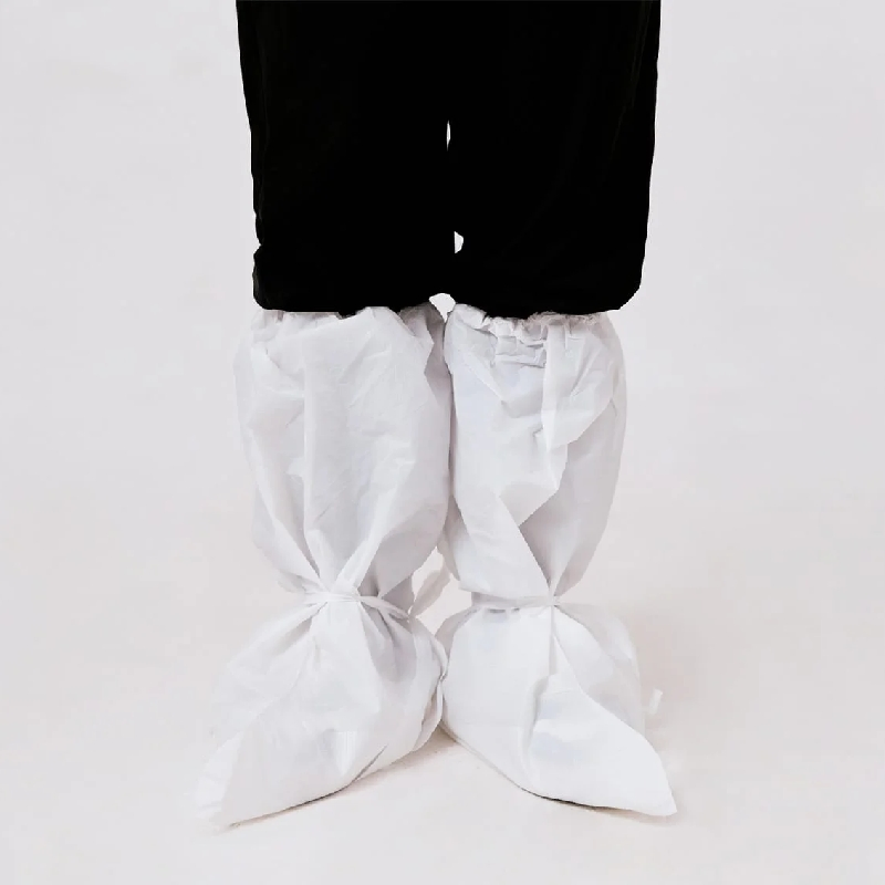 Disposable Anti-Slip Non Woven Breathable Waterproof SMS Boot Covers Medical Shoe Cover Foot Protectors with Straps