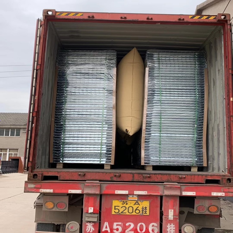 Packaging and Logistics Flow