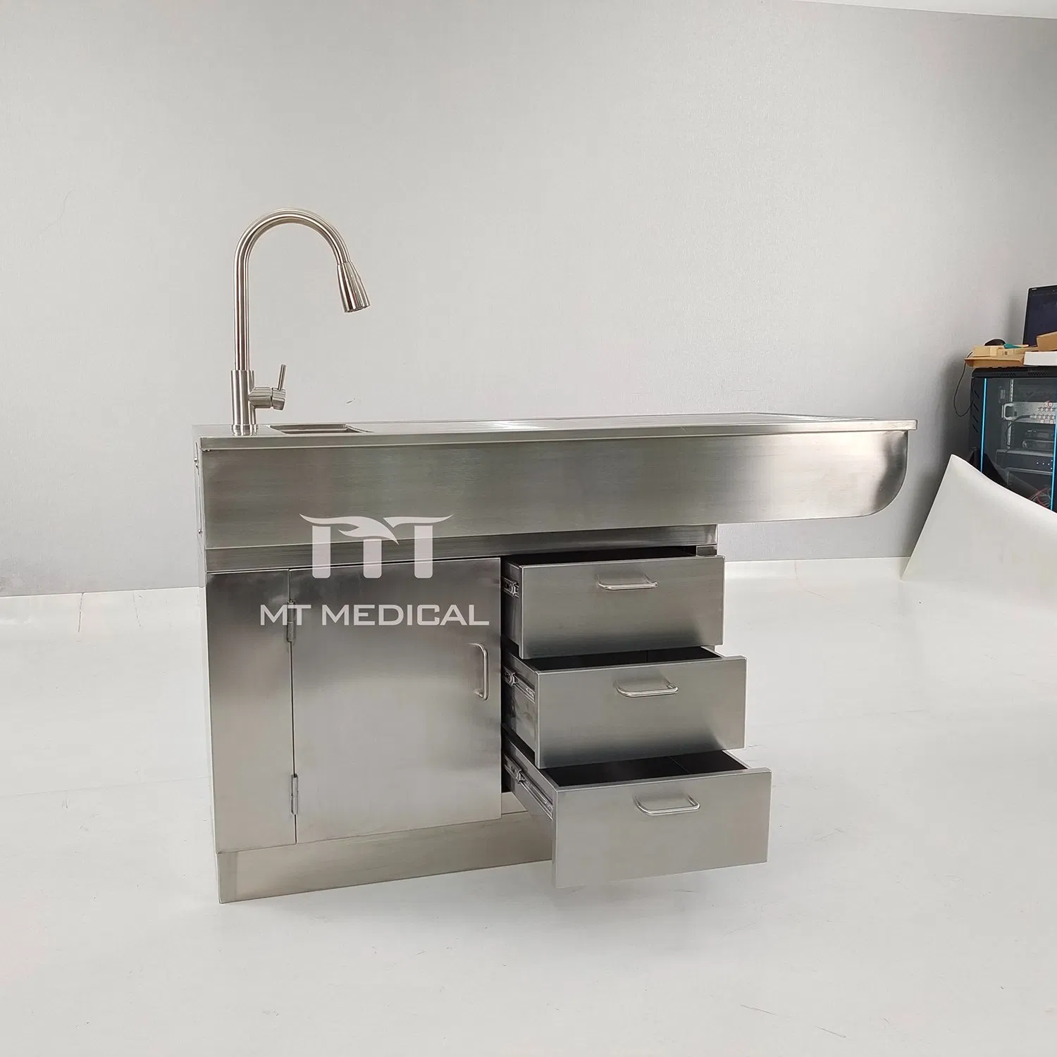 Factory Price Veterinary Examination Disposal Table Best Quality Veterinary Equipment Vet Operation Table for Hospital