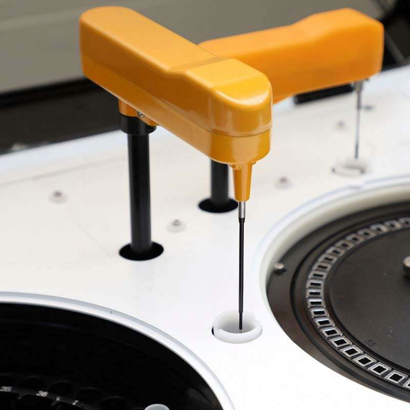 Clinical Analytical Instruments Vet Machines Open System Veterinary Dry Biochemistry Analyzer