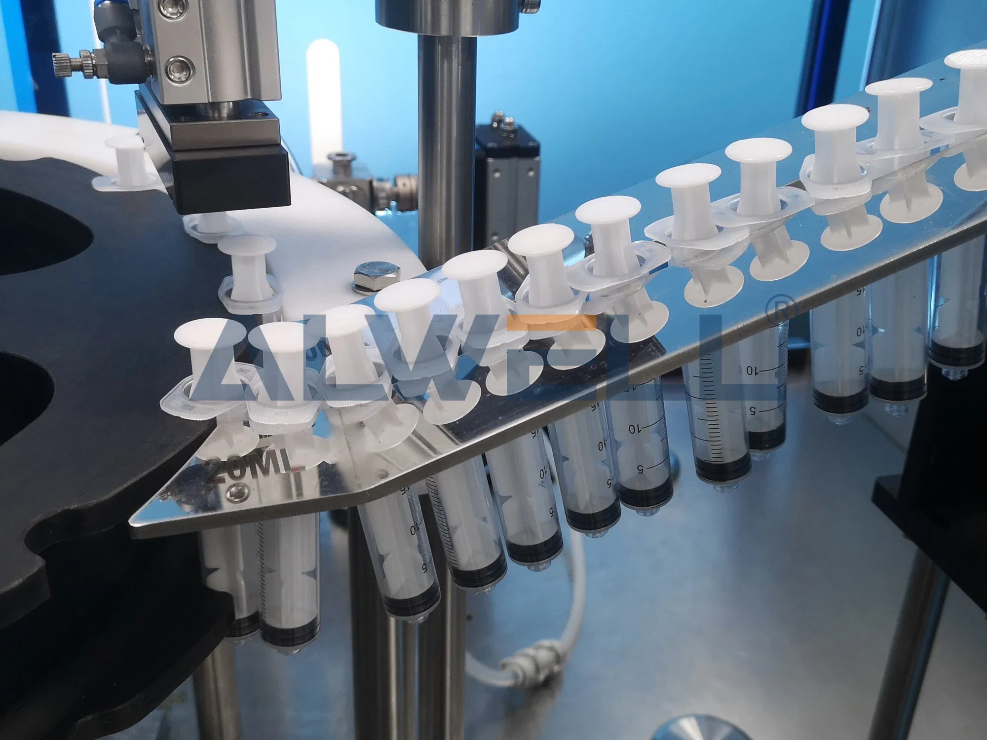 Veterinary Paste Syringe Filling Machine for Oral Dosing High-Speed Plastic Syringe Automation Alwell Solution