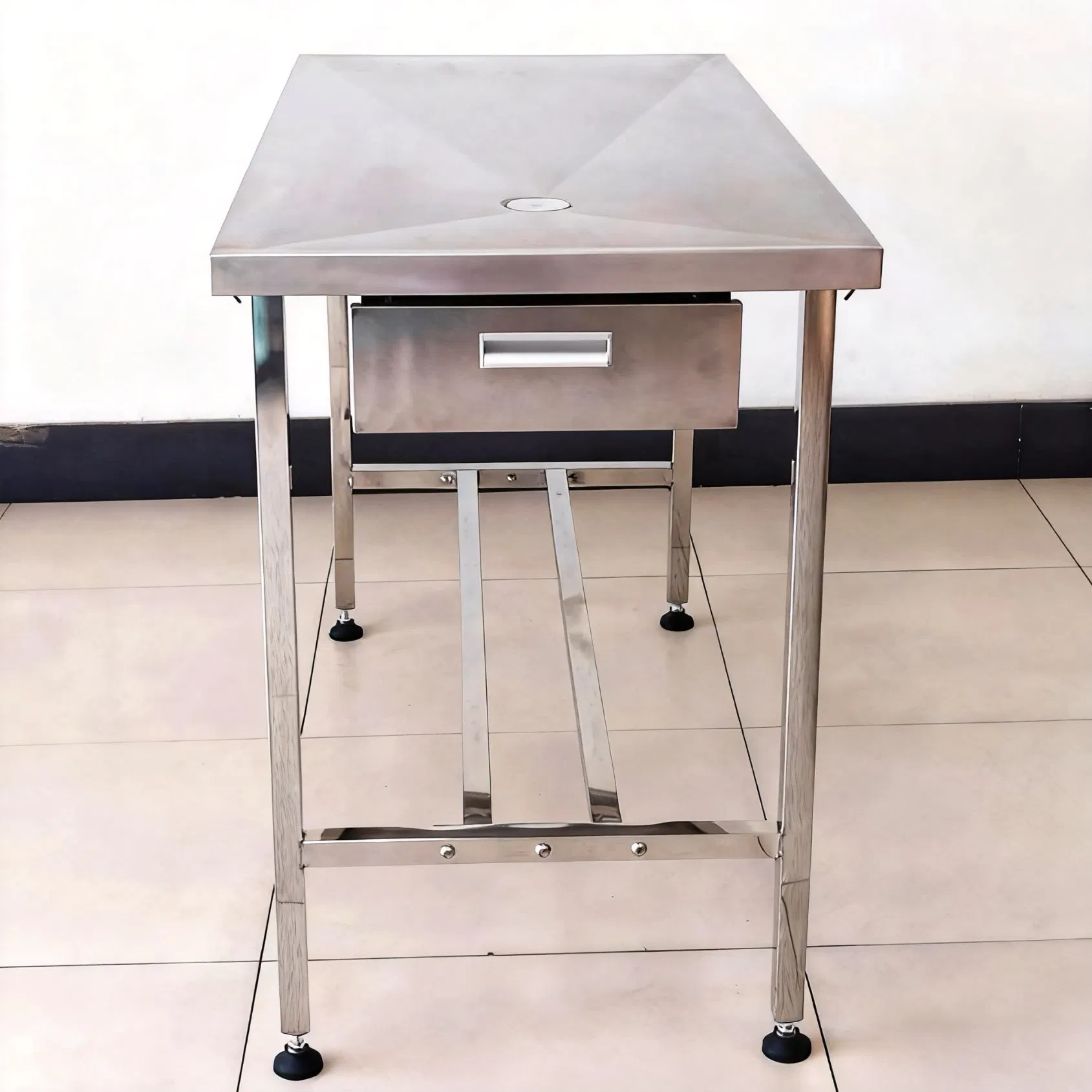 Veterinary Equipment Durable Pet Examination Table with Simple Operation for Veterinarians