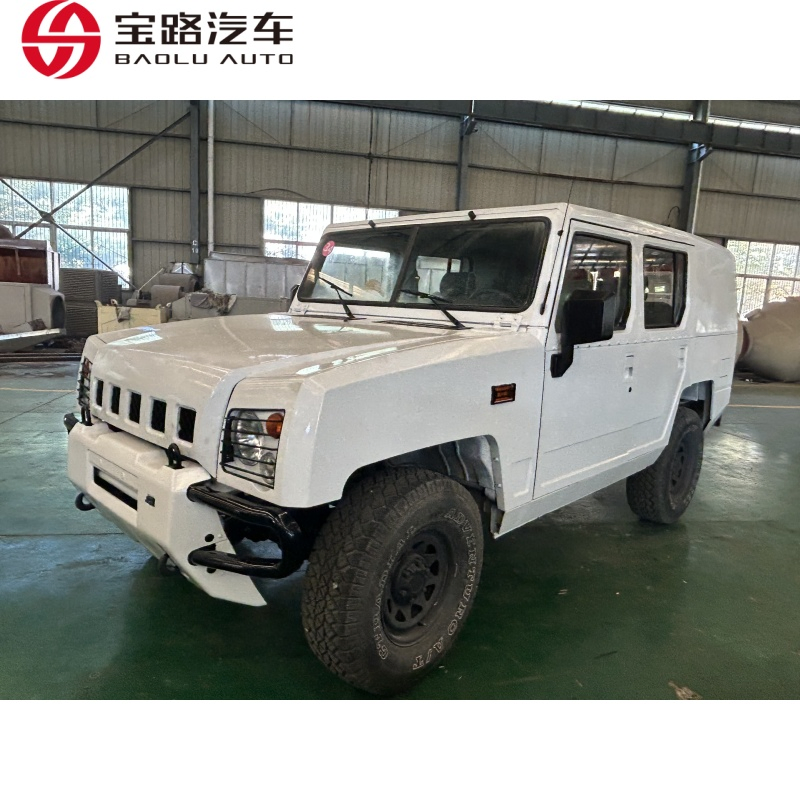 Customized 4X4 Diesel off Road Utility Vehicle Mobile Command Center Command Vehicle