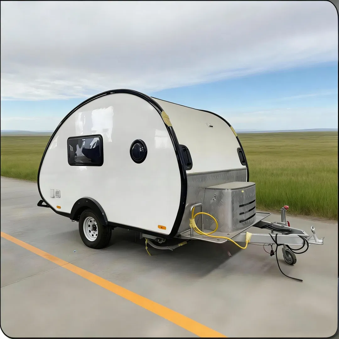 Adventure-Ready Two and Four Fifth Wheel Camper for off-Road Trailers