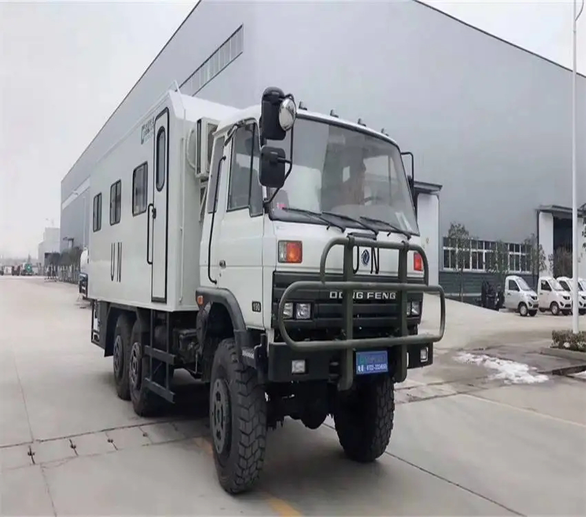 Multifunctional Dongfeng 4X4 Four-Wheel Drive All-Wheel Drive off-Road Camping Recreational Vehicles Motorhome