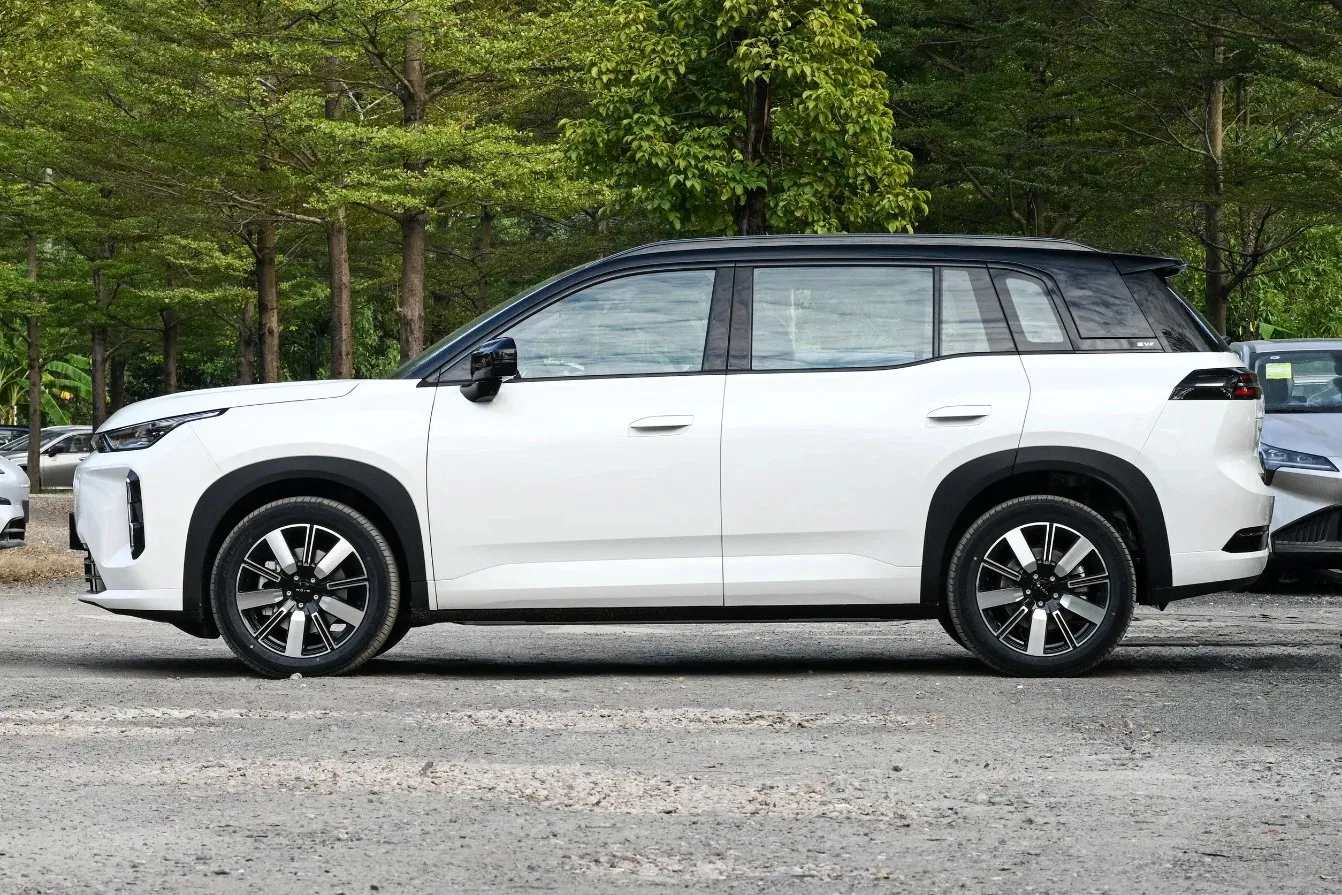 2025 Aion I60 High Performance Electric Car Long Range Hybrid Car Compact SUV Electric Vehicle for Road Trip Automobile Car