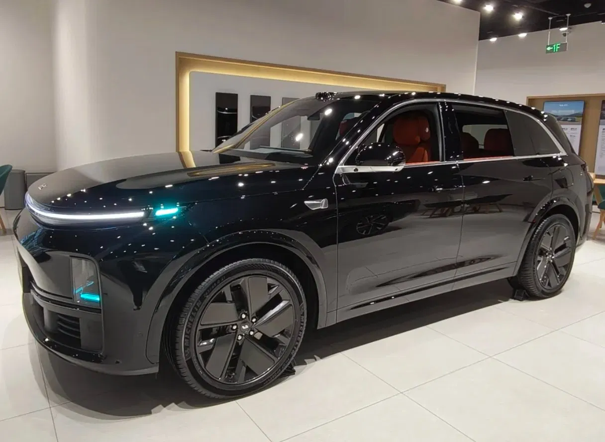 Stock Lixiang L7 Idea L7 5-Door SUV 156 PS Plug-in Hybrid