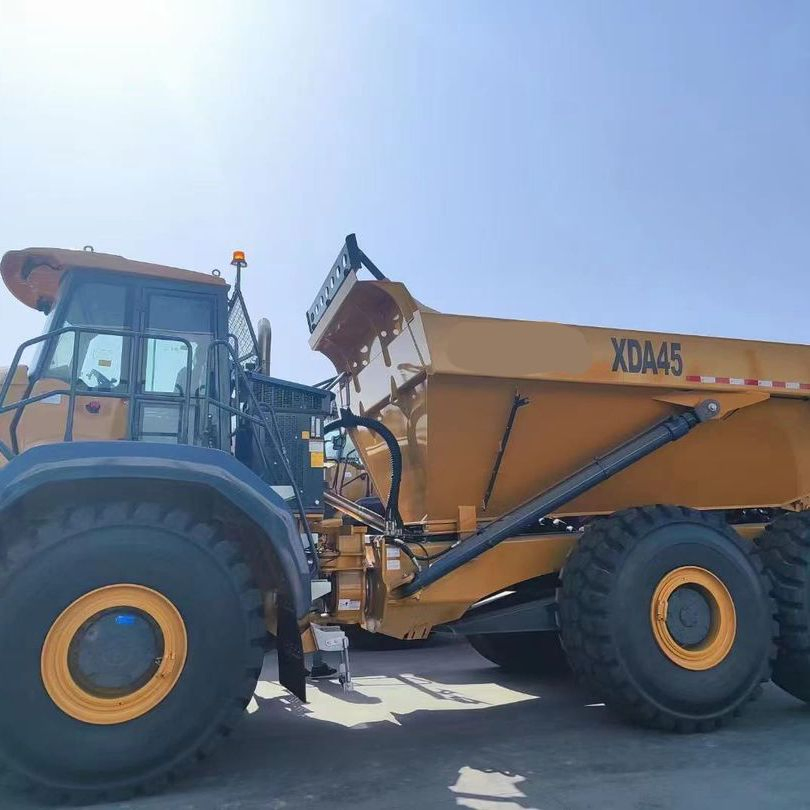 Durable 40 Ton Mining Articulated Dump Truck Xda45 for Heavy Duty Work