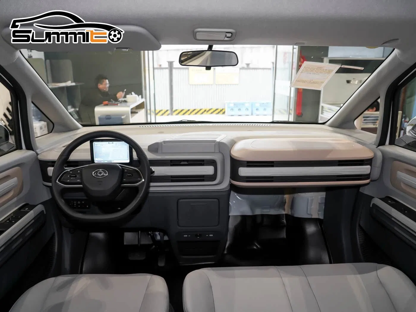 2025 Saic Maxus Edeliver V1 Multi-Function 51kwh Pure Electric Mini Van for Cargo Delivery Commercial Truck