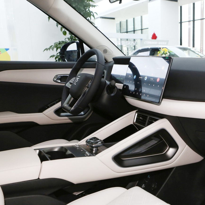 Byd Yuan up Véhicule Utilitaire Sport Électrique à Batterie de Petite Taille 01km Premier Monomoteur Nouveau Véhicule Énergétique