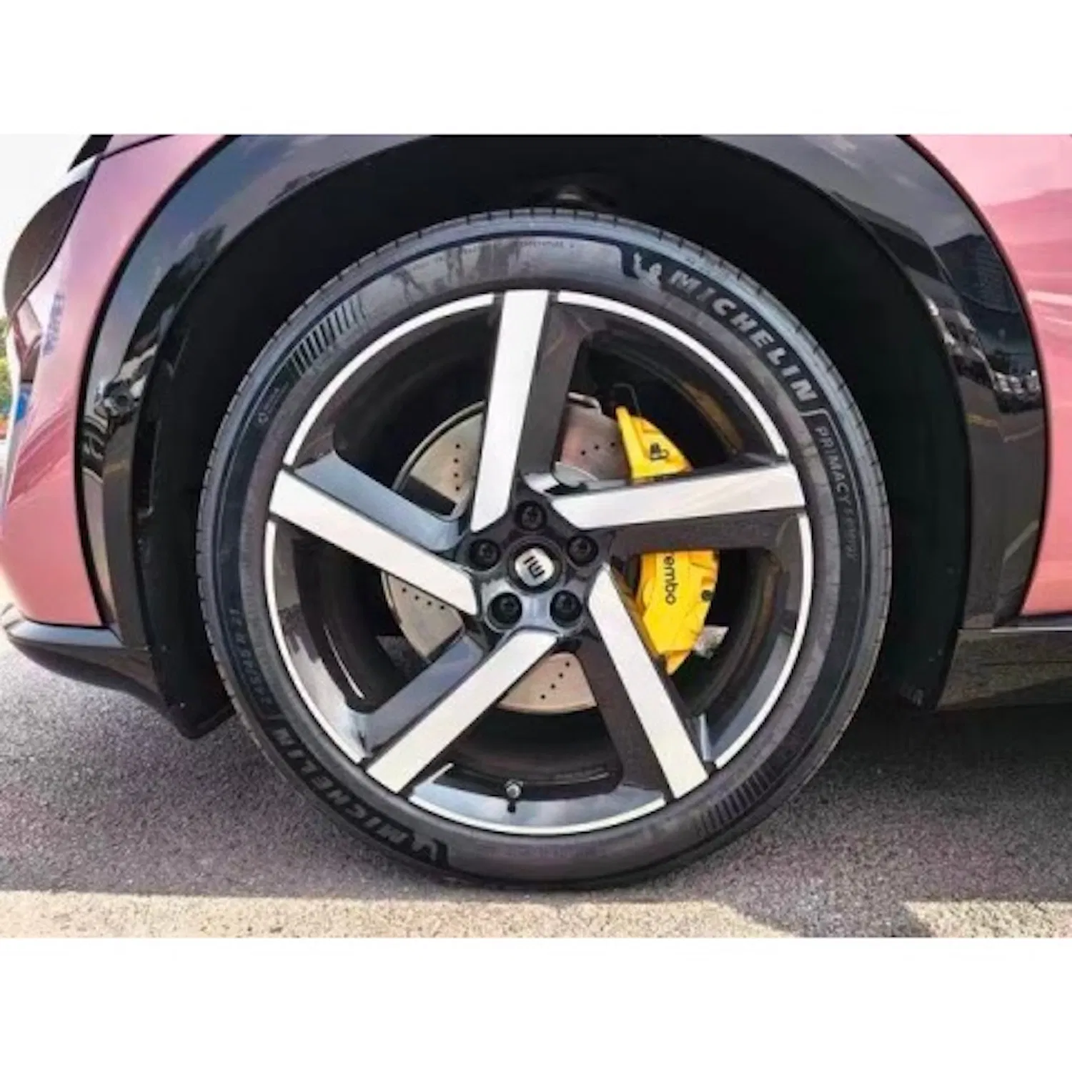 Used Car Hot Sale: Stylish Design for Xiaomi Yu7 2025, Long Range, High Performance, 4WD, 5 Seats, New Car Deposit, Chinese Electric Sports EV