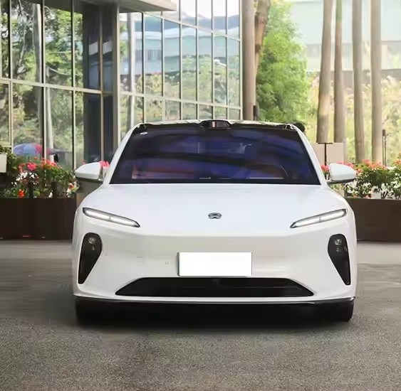 Nio Et5 Electric Sport Car High Performance Flagship EV with Hybrid Fuel Type Good Quality New Nio Automobile