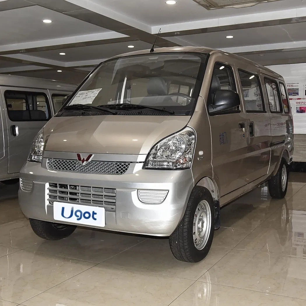 2021 Gasoline Commercial Van Wuling Glory 1.5L L3c Used Cargo Van 7-Seat Passengers Vehicle