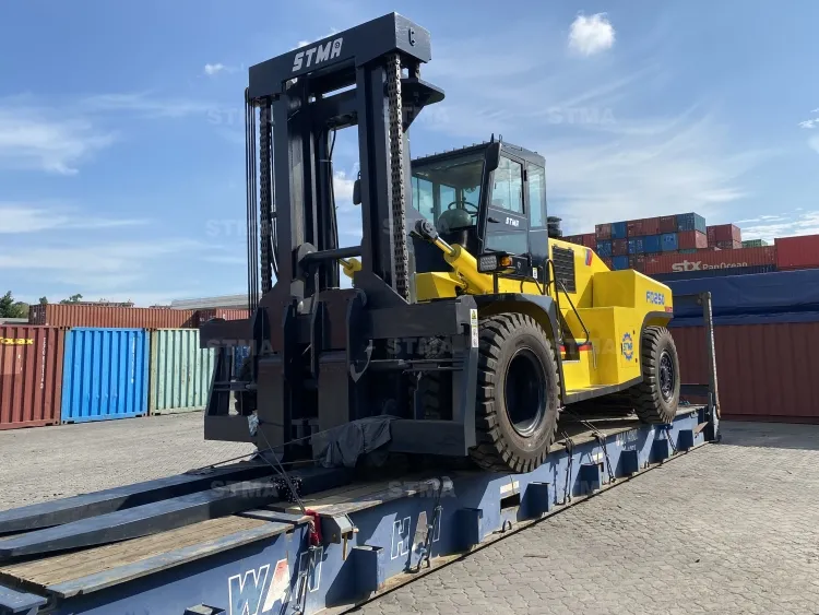 Heavy Duty Forklift 2