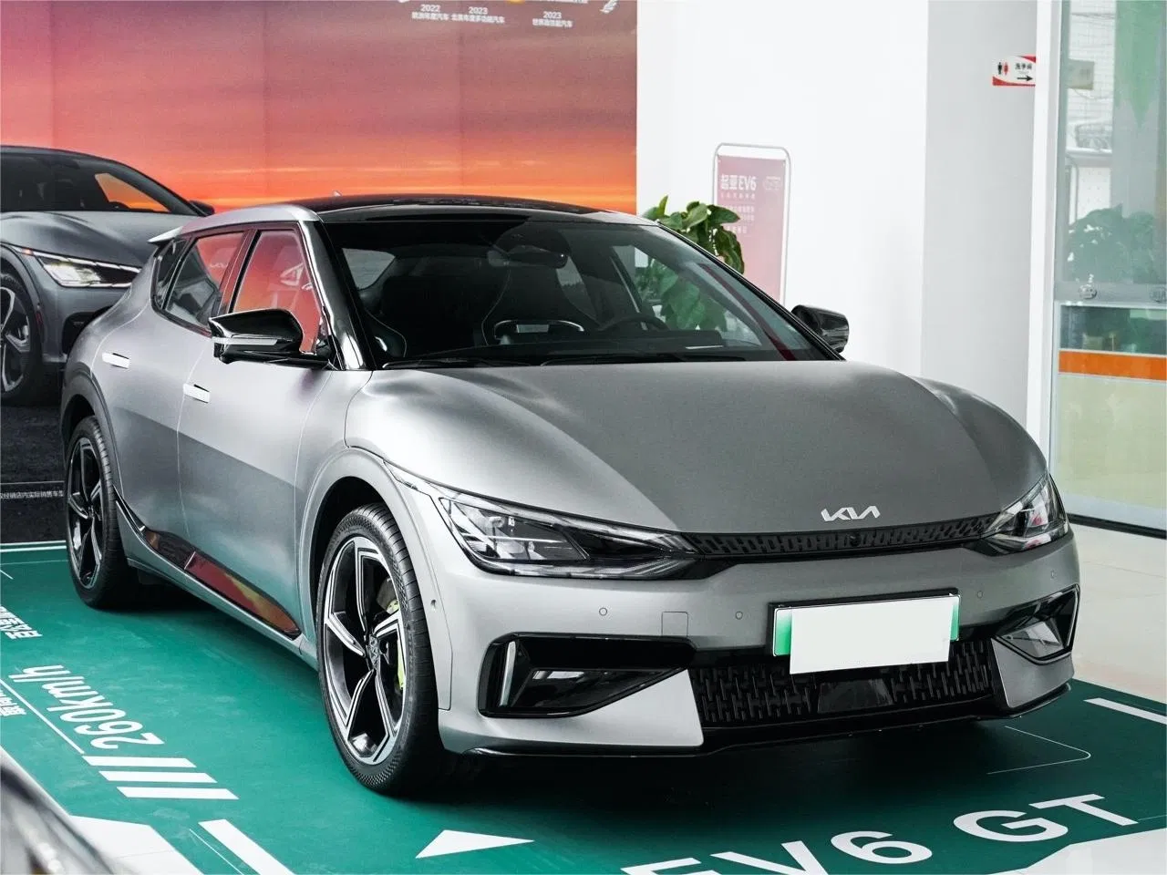 KIA EV6 (édition GT Opt) Coupé Électrique Haute Performance 5 Places Quatre Roues Motrices 4WD SUV de Taille Moyenne