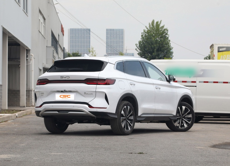 Affordable Electric Vehicle 2025 Byd Song Plus with 1500 Km Range Car