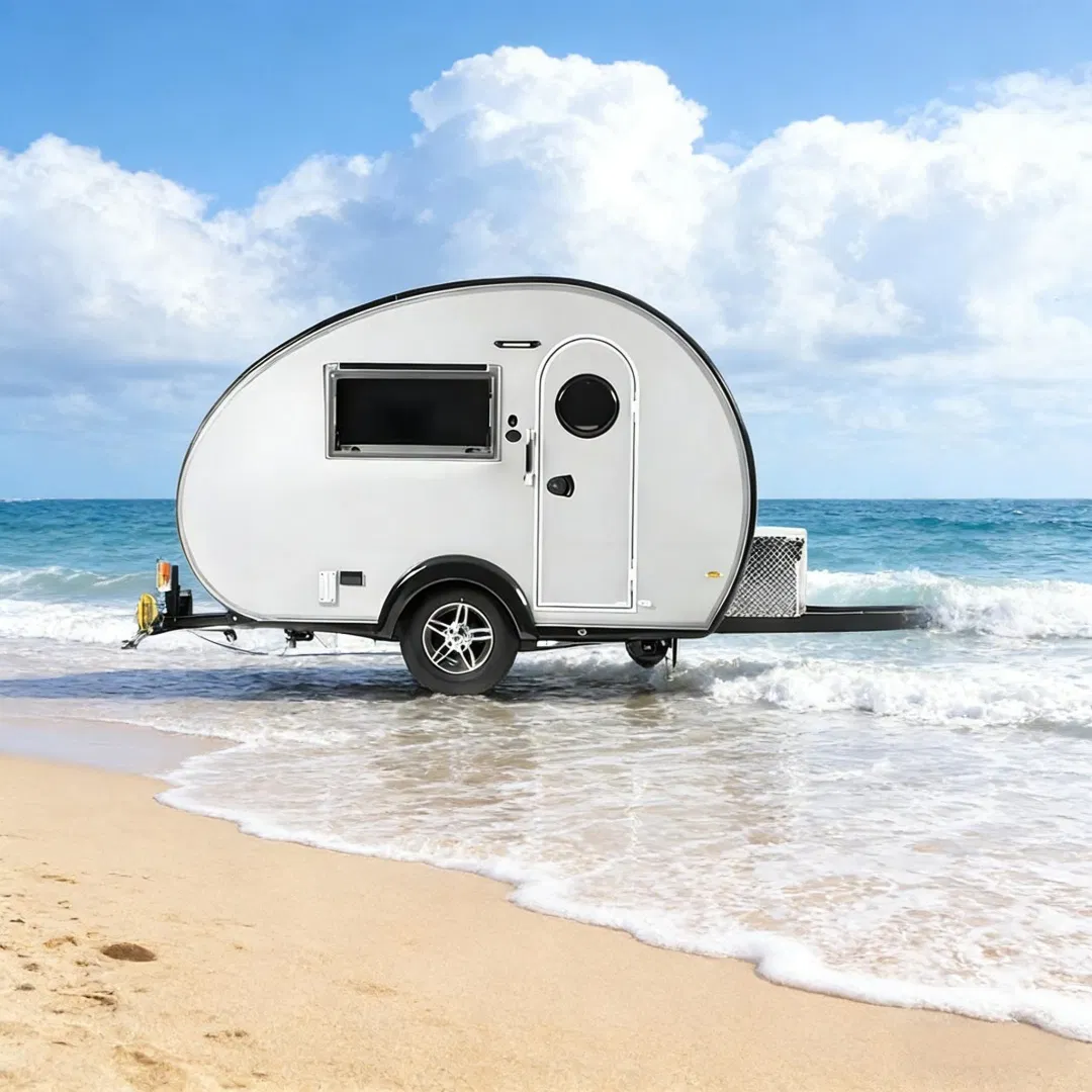 Adventure-Ready Two and Four Fifth Wheel Camper for off-Road Trailers